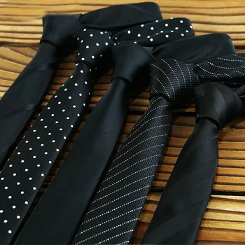  Черные цвета Мужской галстук Полиэстер Шелковые галстуки для мужчин Полосатые точки Жаккардовый галстук Деловая вечеринка Повседневный полосатый профессиональный галстук